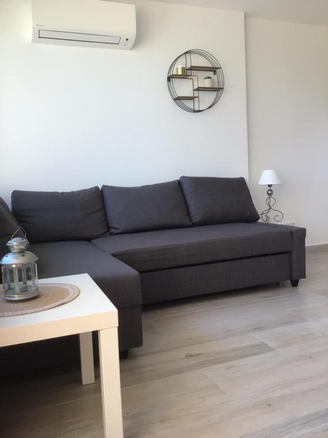 Appartement Pieds Dans L'Eau Vue Mer Bormes Les Mimosas Bormes-les-Mimosas Exterior foto