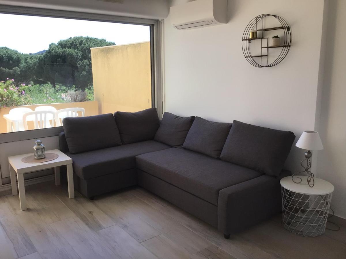 Appartement Pieds Dans L'Eau Vue Mer Bormes Les Mimosas Bormes-les-Mimosas Exterior foto